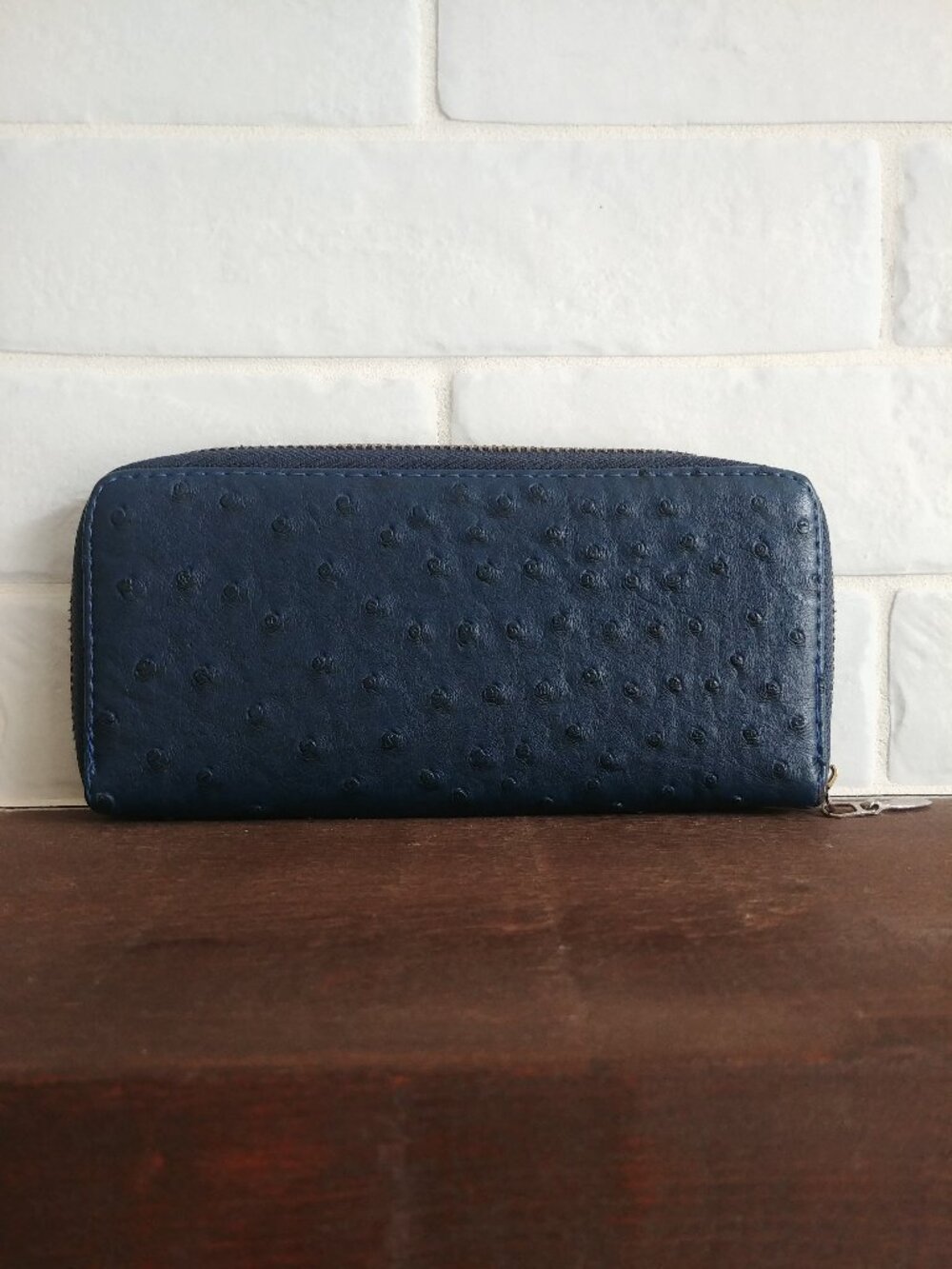 Vegan ostrich leather dark blue wallet gold zipper